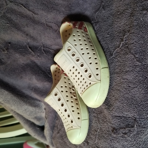Limited edition Native Jefferson girl sandals - Picture 6 of 7